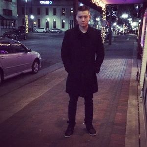 Meet your Posher, Sam